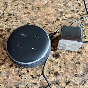 Amazon Echo Dot 3rd Generation Smart Speaker Black with Charger